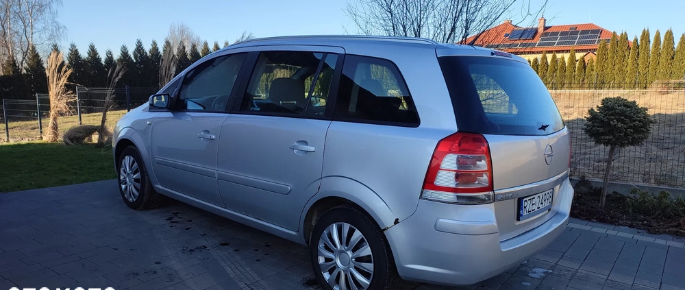 Opel Zafira cena 7700 przebieg: 265000, rok produkcji 2009 z Brzeziny małe 29